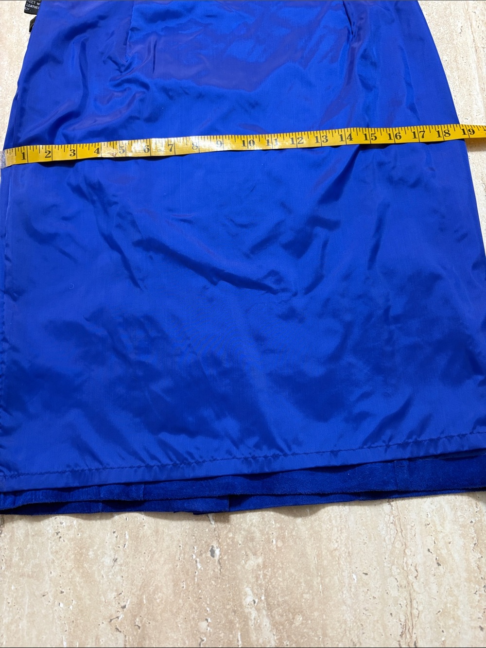 Beautiful vintage blue tannery West genuine suede pencil skirt suit. - Picture 6 of 12